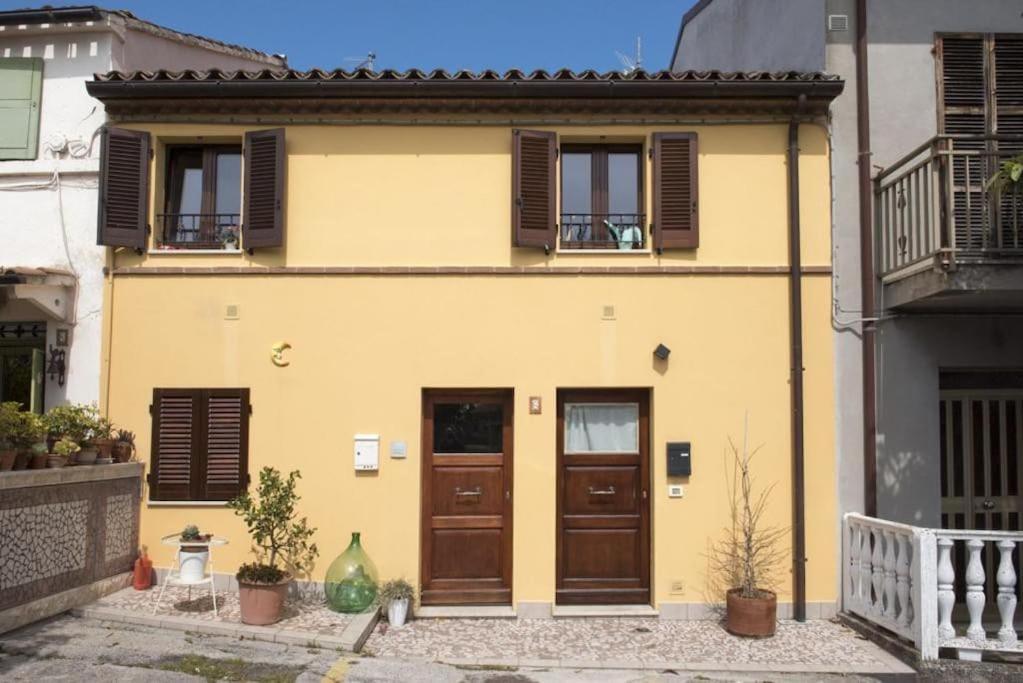 Grazioso Bilocale A 5 Minuti Da Numana Apartment Exterior photo